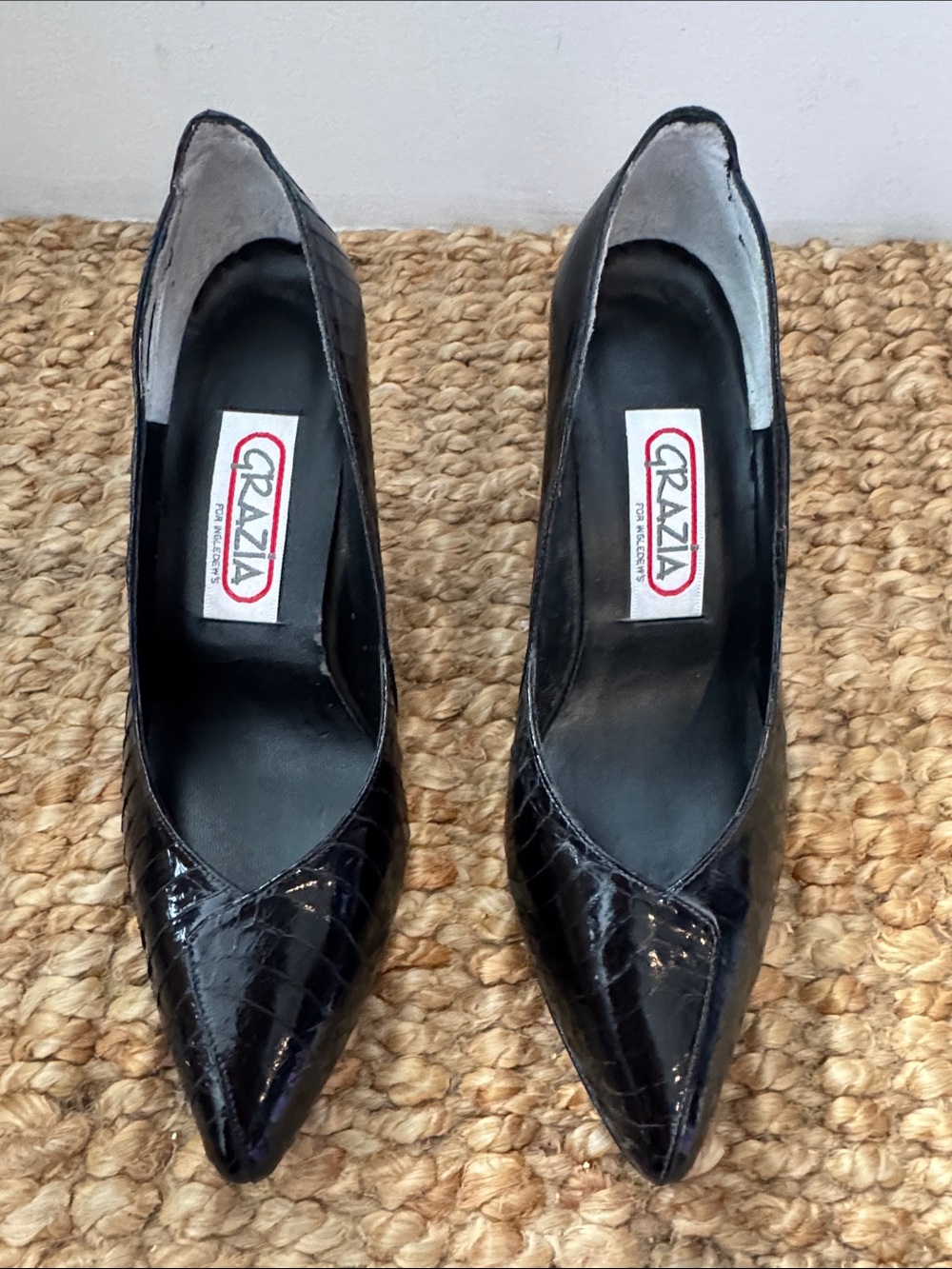 Vintage Grazia for Ingledew’s Black Leather Pumps Size 5B